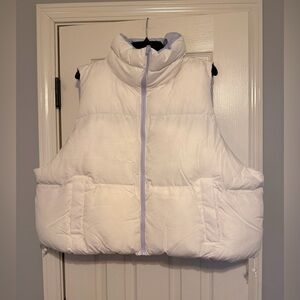 All in Motion Cropped Reversible White Puffer Vest